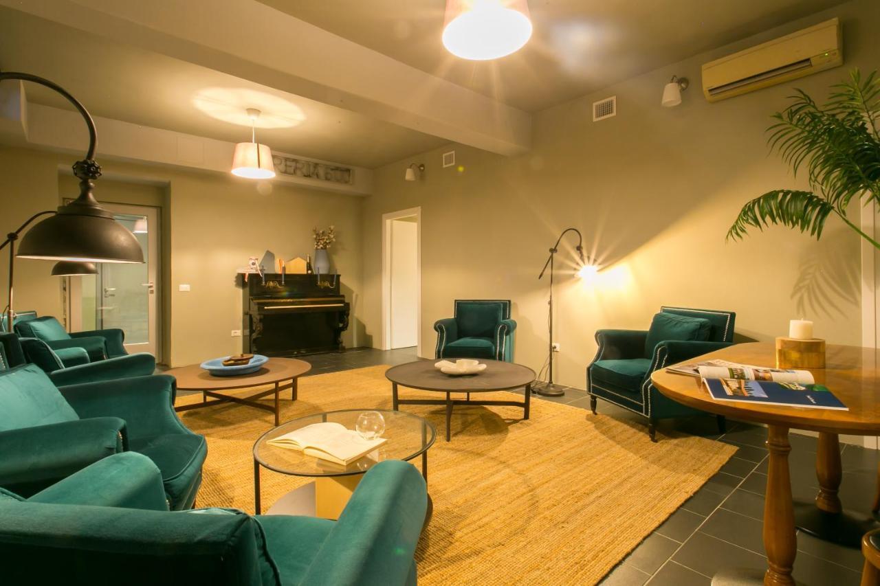 Relais Il Leoncino Hotel Brescia Bagian luar foto